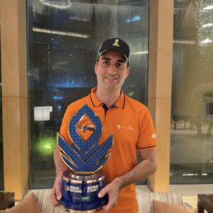 Benjamin Bok wint India Rising