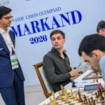 Anish en Jorden tijdens de wedstrijd tegen Armenie (Foto: Michał Walusza / FIDE)